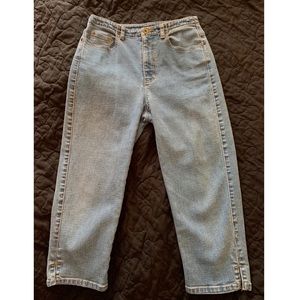 Petite Capri Jeans - Liz Claiborne Lizwear